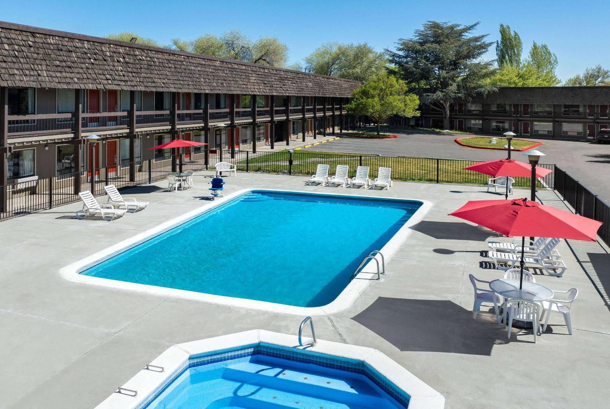 Days Inn By Wyndham Klamath Falls Extérieur photo