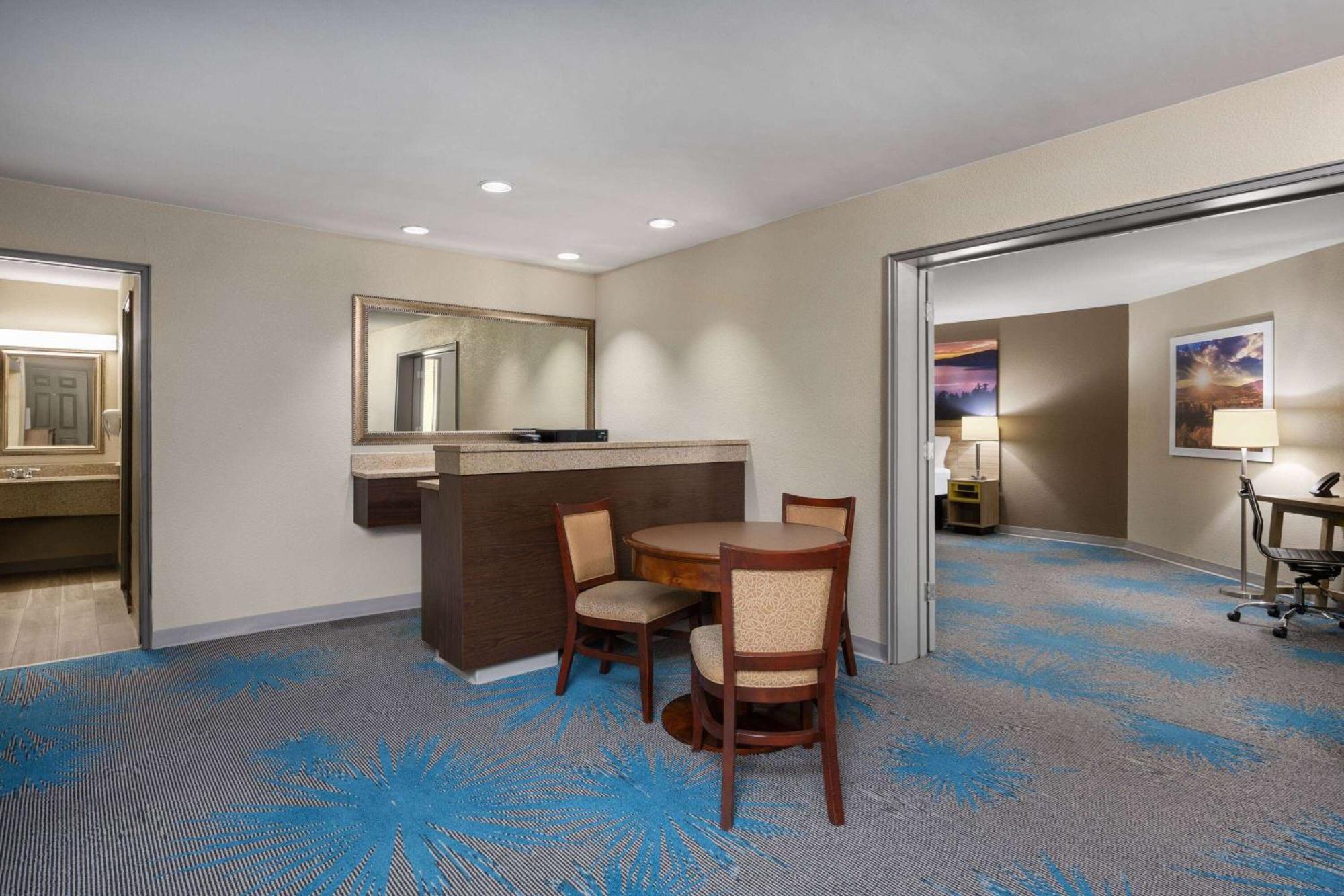 Days Inn By Wyndham Klamath Falls Extérieur photo
